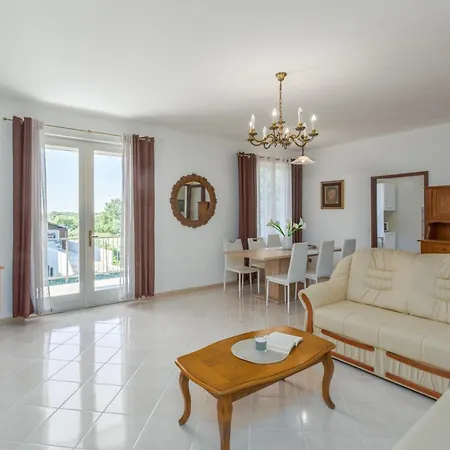 Mario Private Pool & Large Outdoor Area * Cabrunici