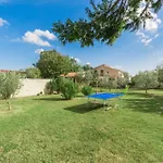 Mario Private Pool & Large Outdoor Area Villa Cabrunici